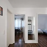 Lovely House Appartamento *
