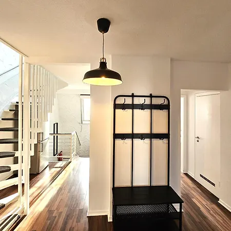 Apartment Lovely House *